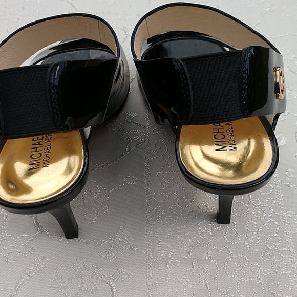 Michael Kors Leather Black Shoes MK logo- 8M - Picture 3 of 4